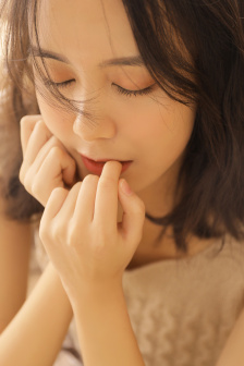 丰满人妻翻云覆雨呻吟视频